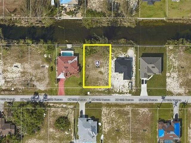 Land for sale in Cape Coral, Florida