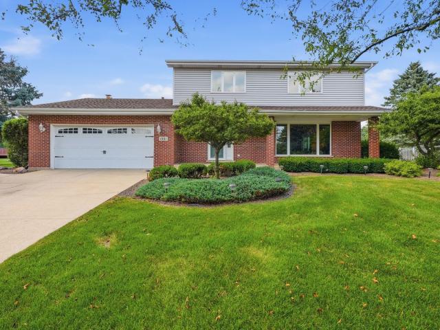 House for sale in New Lenox, Illinois