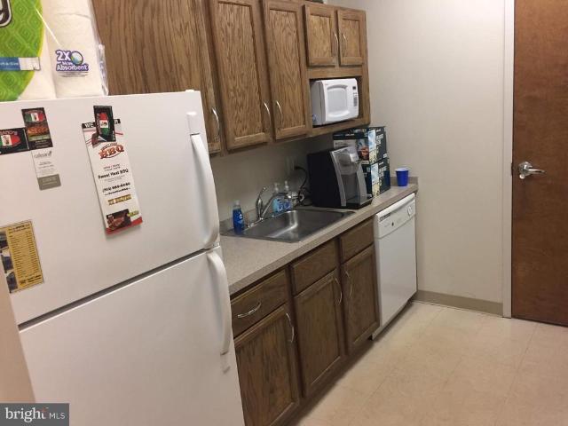 Commercial for sale in Reston