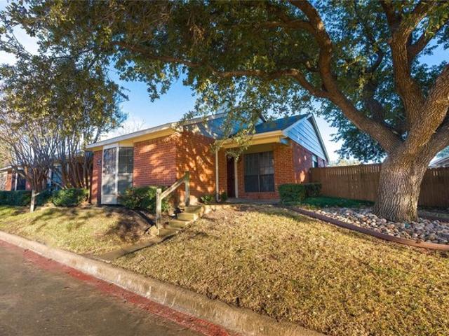 Condo for sale in Plano, Texas