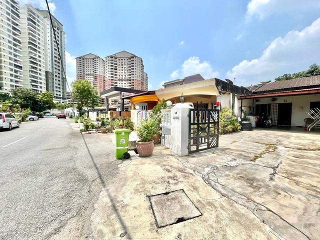 Terraced House for sale in Country Heights Damansara, Kuala Lumpur