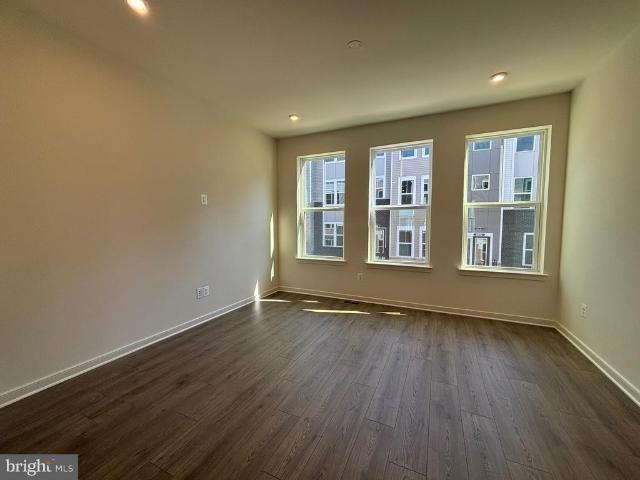 Townhouse for sale in Dumfries, Prince William County