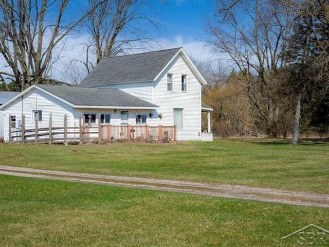 House for sale in Saint Charles, Michigan