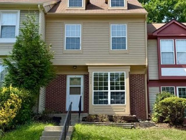 Townhouse for sale in Virginia