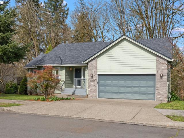 House for sale in Elyville, Oregon City