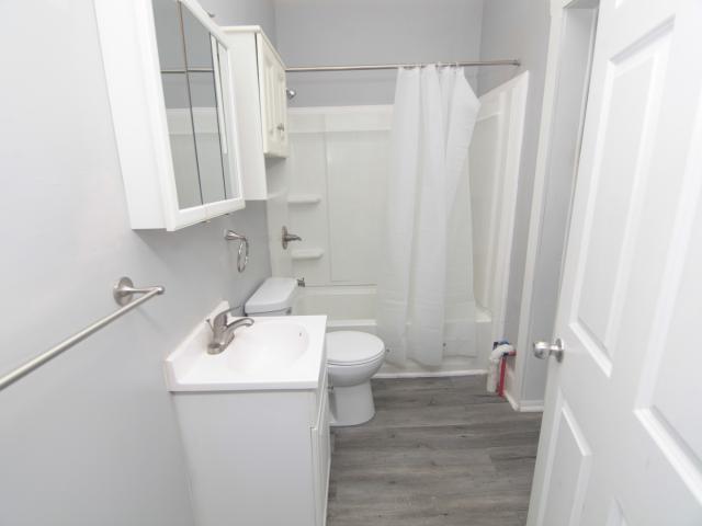 House for sale in Viola, Mercer County