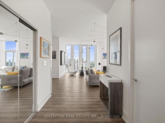 Condo for sale in Toronto, Golden Horseshoe