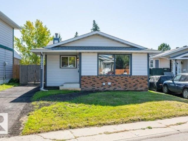 House for sale in Wedgewood, Alberta