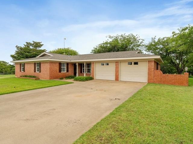 House for sale in Stephenville, Erath County