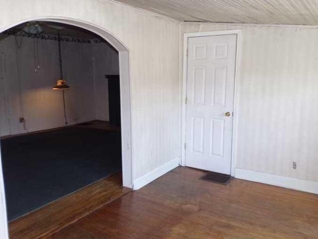 House for sale in Decker, Knox County