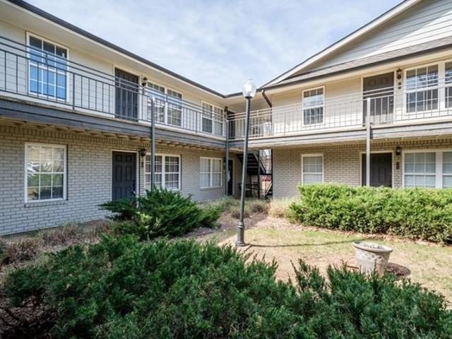 Townhouse for sale in Oxford, Mississippi