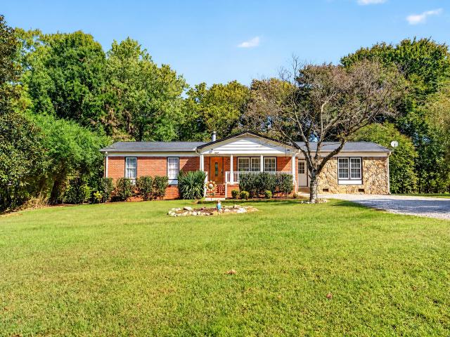 House for sale in Siler City, Chatham County