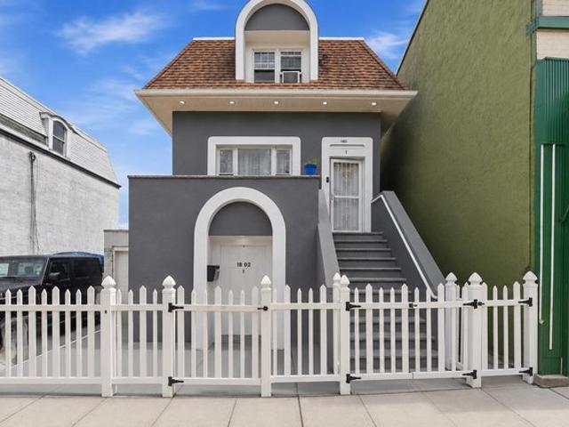 House for sale in Union City, Hudson County