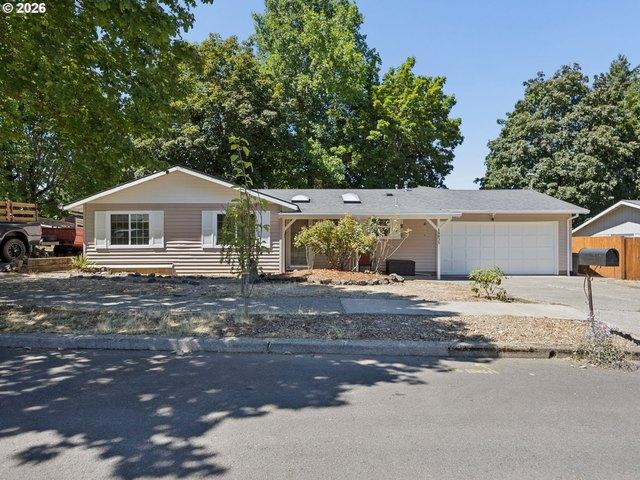 House for sale in Oregonia