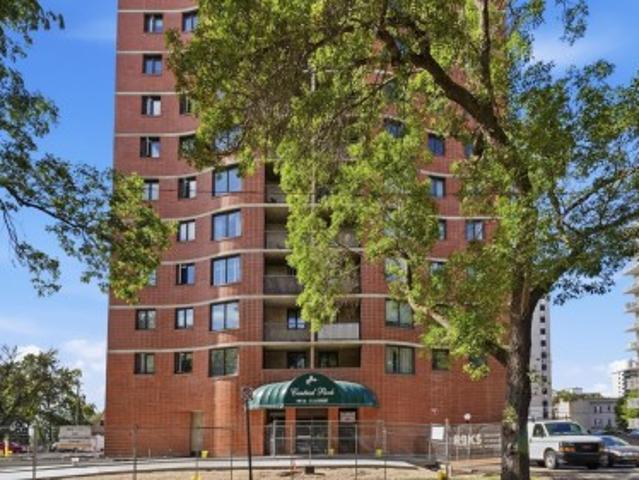Condo for sale in Wedgewood, Alberta