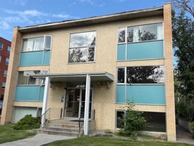 Commercial for sale in 17th Ave Retail & Entertainment District, Calgary