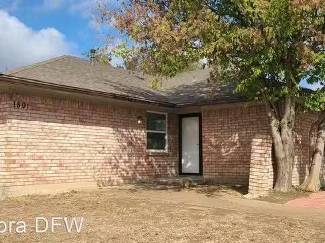 Condo for rent in Plano