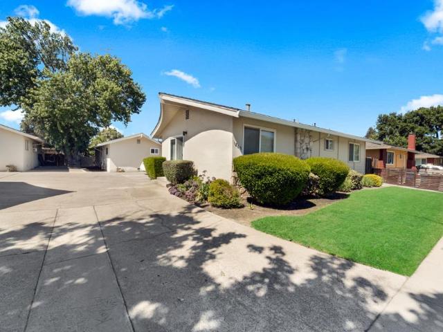 House for sale in Campbell