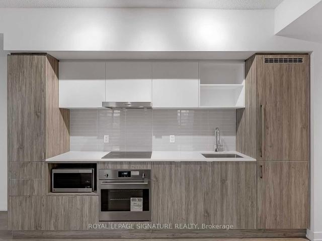 Condo for rent in Woburn, Ontario