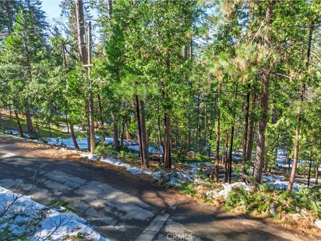 Land for sale in Arnold, California