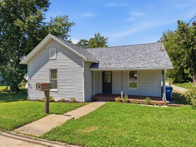 House for sale in Muscatine, Iowa