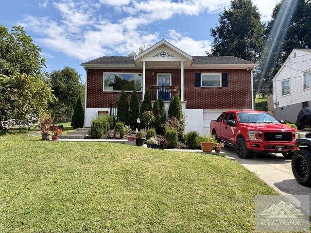 House for sale in Bluefield, West Virginia