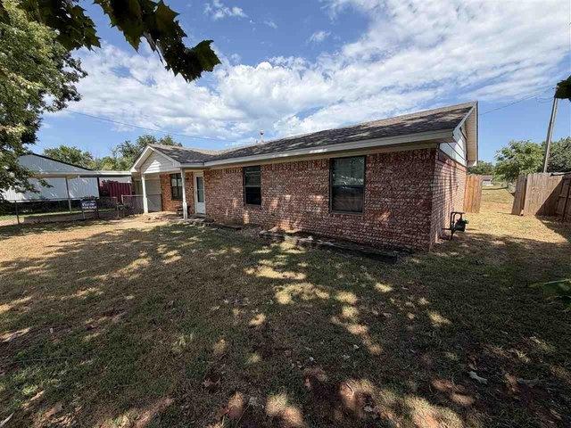House for sale in Sand Springs, Tulsa County