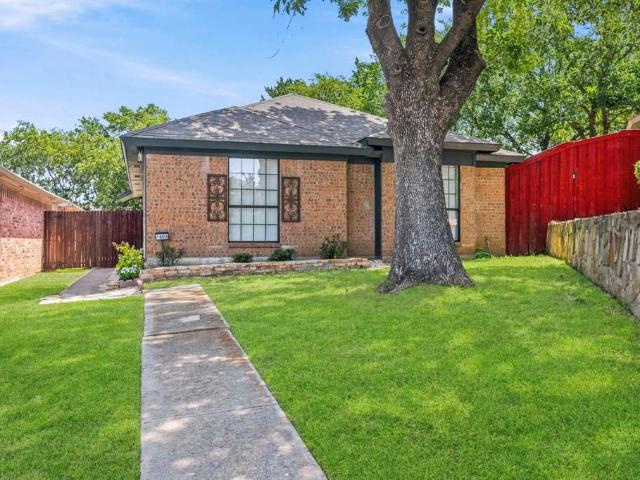 House for sale in Carrollton, Texas