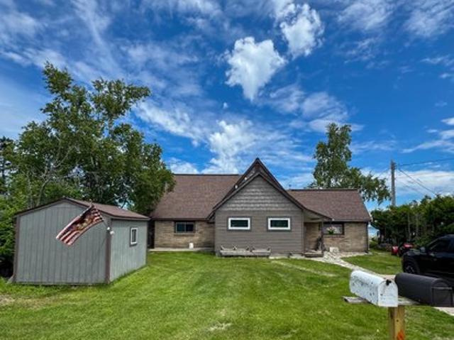 House for sale in Saint Ignace, Michigan