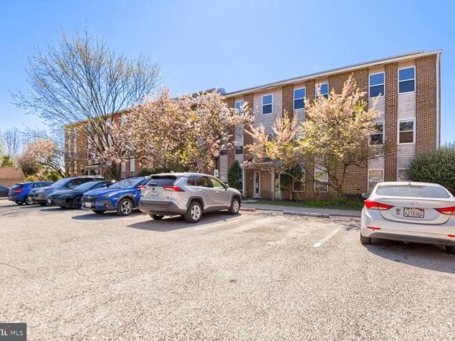 Condo for sale in Glen Arm, Maryland