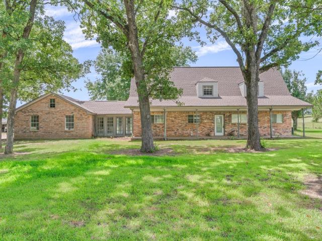 House for sale in Mabank, Texas