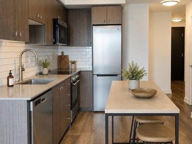 Condo for sale in K-W Hospital, Kitchener