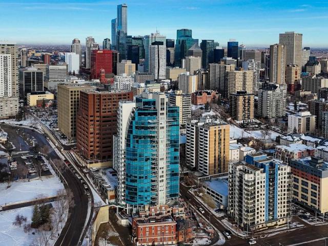 Apartment for sale in Wedgewood, Alberta