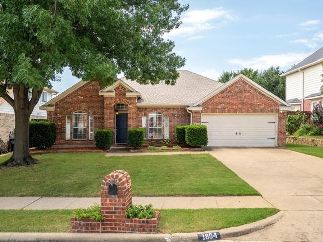 House for sale in Denton, Texas
