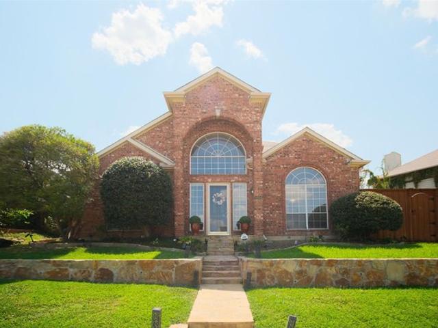 House for sale in Carrollton, Texas