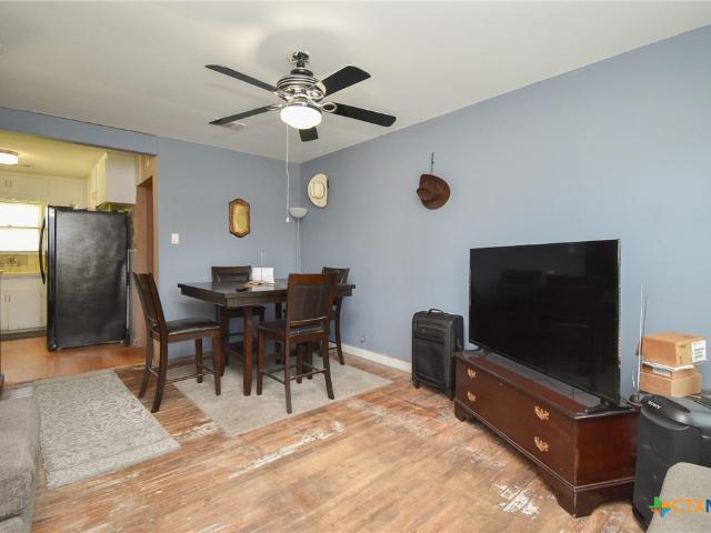 House for sale in Victoria, Victoria County