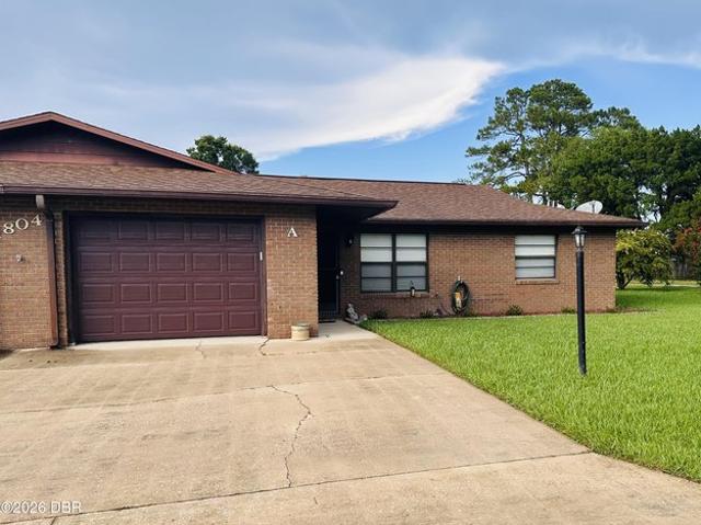 House for sale in New Smyrna Beach, Florida