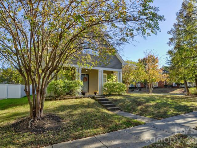 House for sale in Mecklenburg, North Carolina