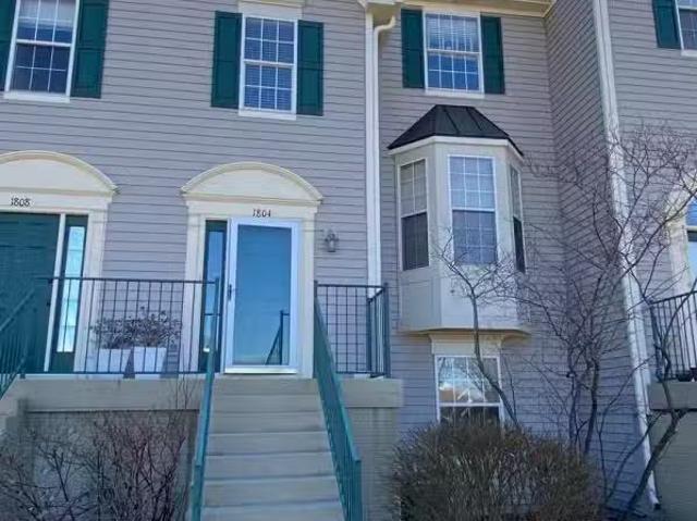 Condo for rent in Plainfield