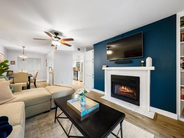 Condo for sale in Sacramento, California