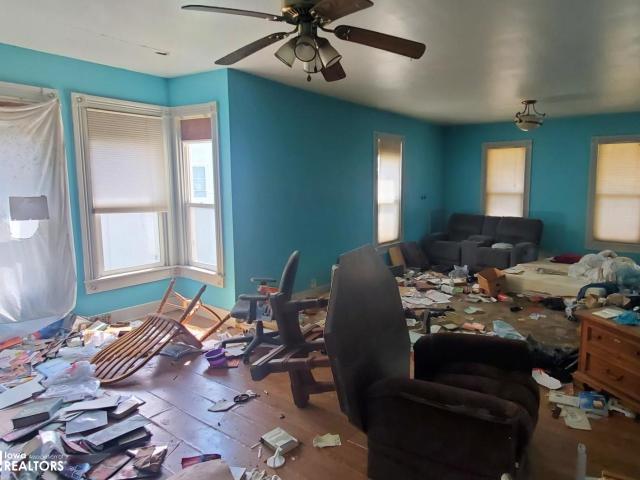 House for sale in Burlington, Iowa