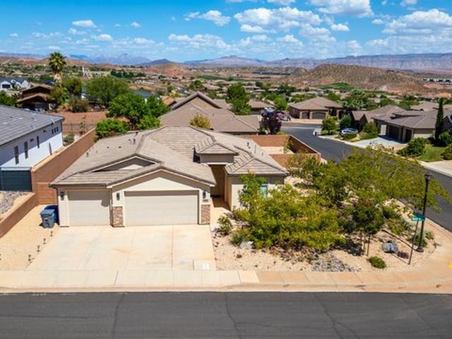 House for sale in Washington, Utah