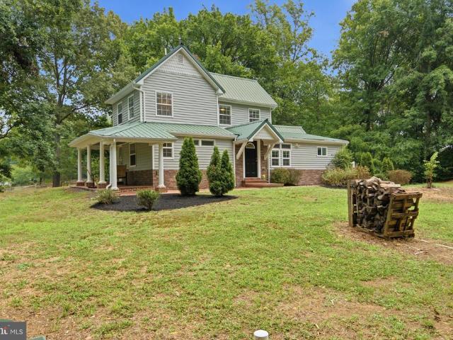 House for sale in Huntingtown, Maryland