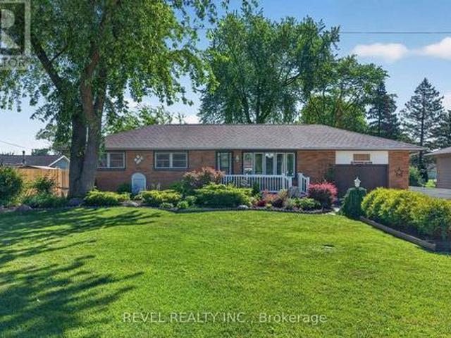 House for sale in Oldcastle, Ontario