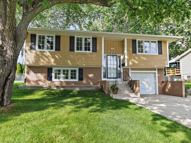 House for sale in Schaumburg, Illinois