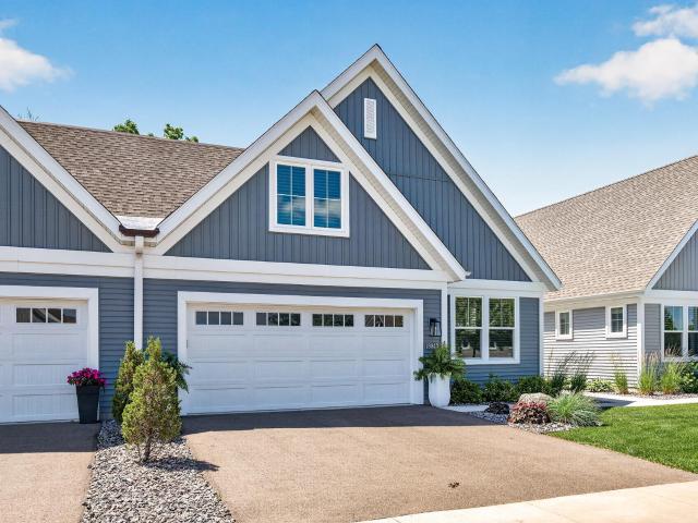 Townhouse for sale in Walnut Grove Pond, Plymouth