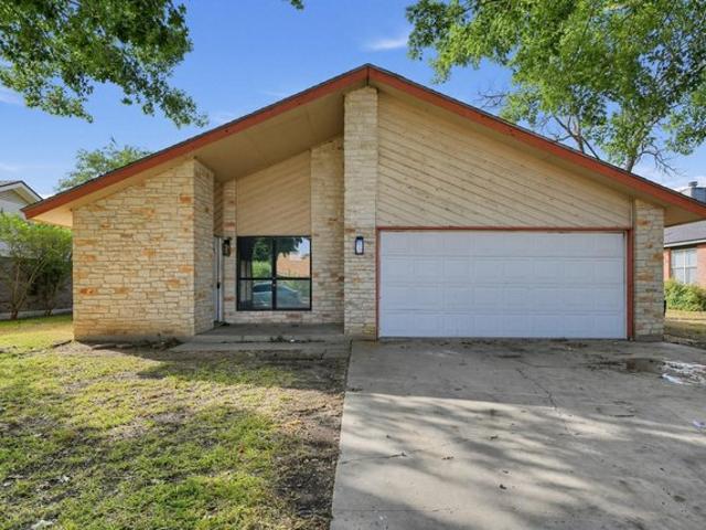 House for sale in Taylor, Williamson County