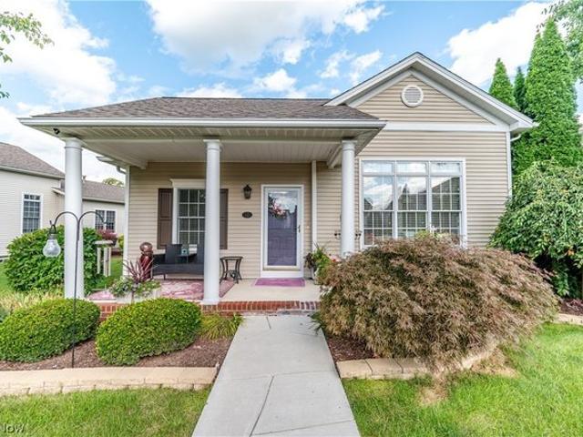 Condo for sale in Poland, Ohio