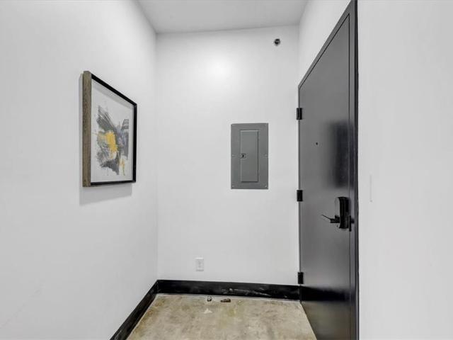 Condo for sale in College Park, Georgia