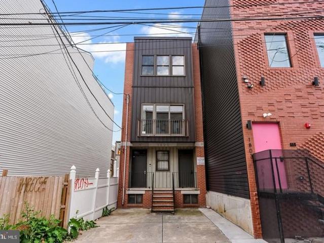 House for sale in Philadelphia, Pennsylvania